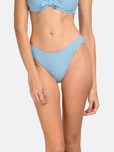 blekitne_niebieskie_figi_kapielowe_z_niskim_stanem_biodrowki_D-SP1-NB-24_przod